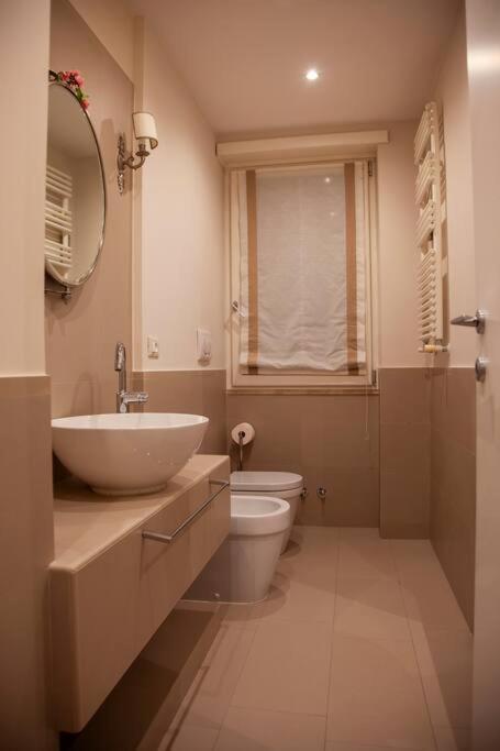 Roma, Gemelli Casa Eleganza, Resort Modernista Extérieur photo