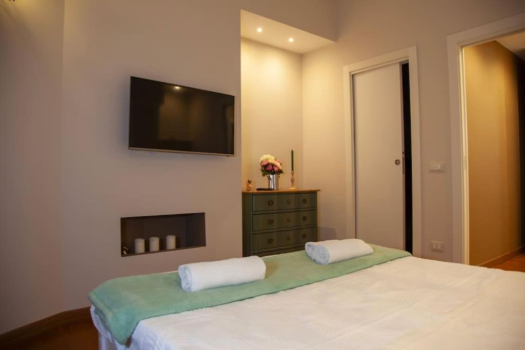 Roma, Gemelli Casa Eleganza, Resort Modernista Extérieur photo